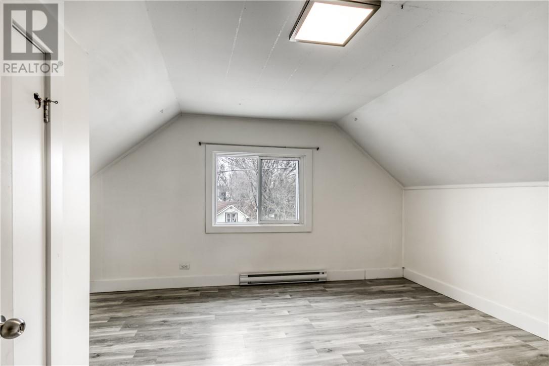 121 Bloor Street - 29