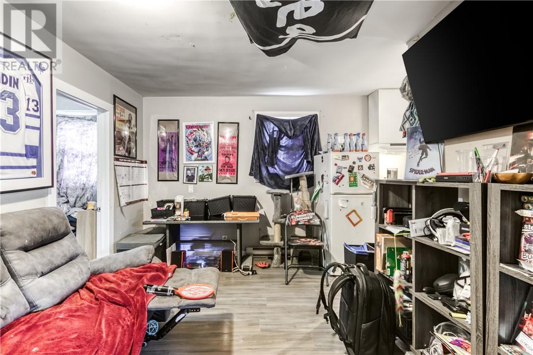121 Bloor Street - 33