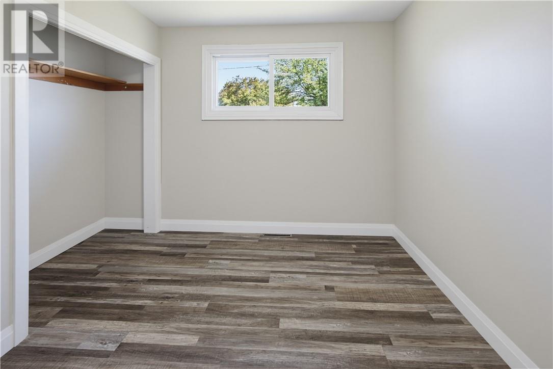 19 Norfolk Court - Image 11