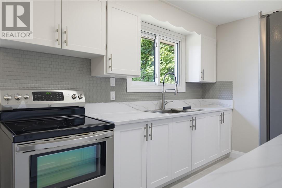 19 Norfolk Court - Image 4