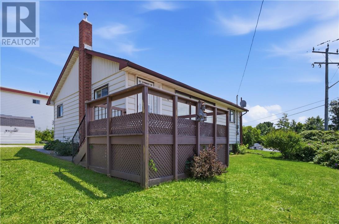 6 West Street - 20