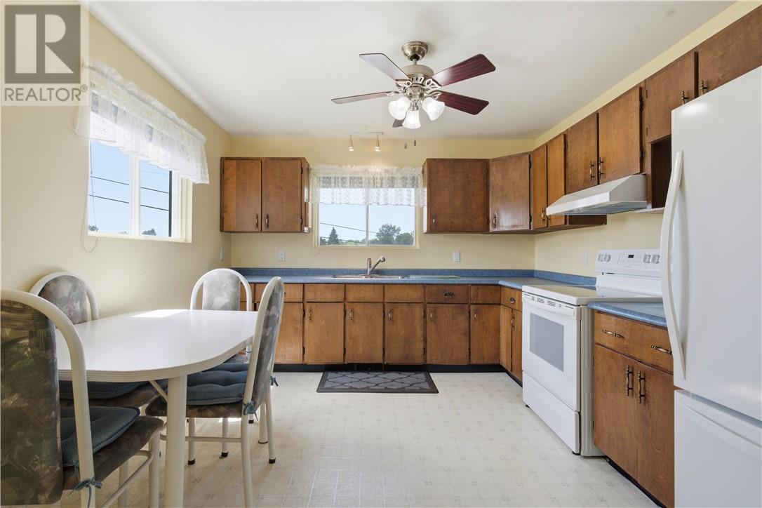 6 West Street - 5