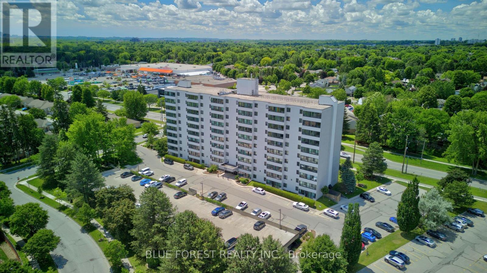 #202 600 GRENFELL DRIVE - 25