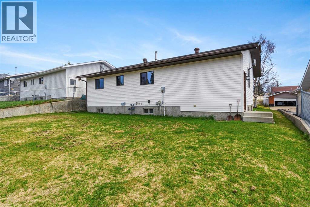 27 Tressa Street - 26