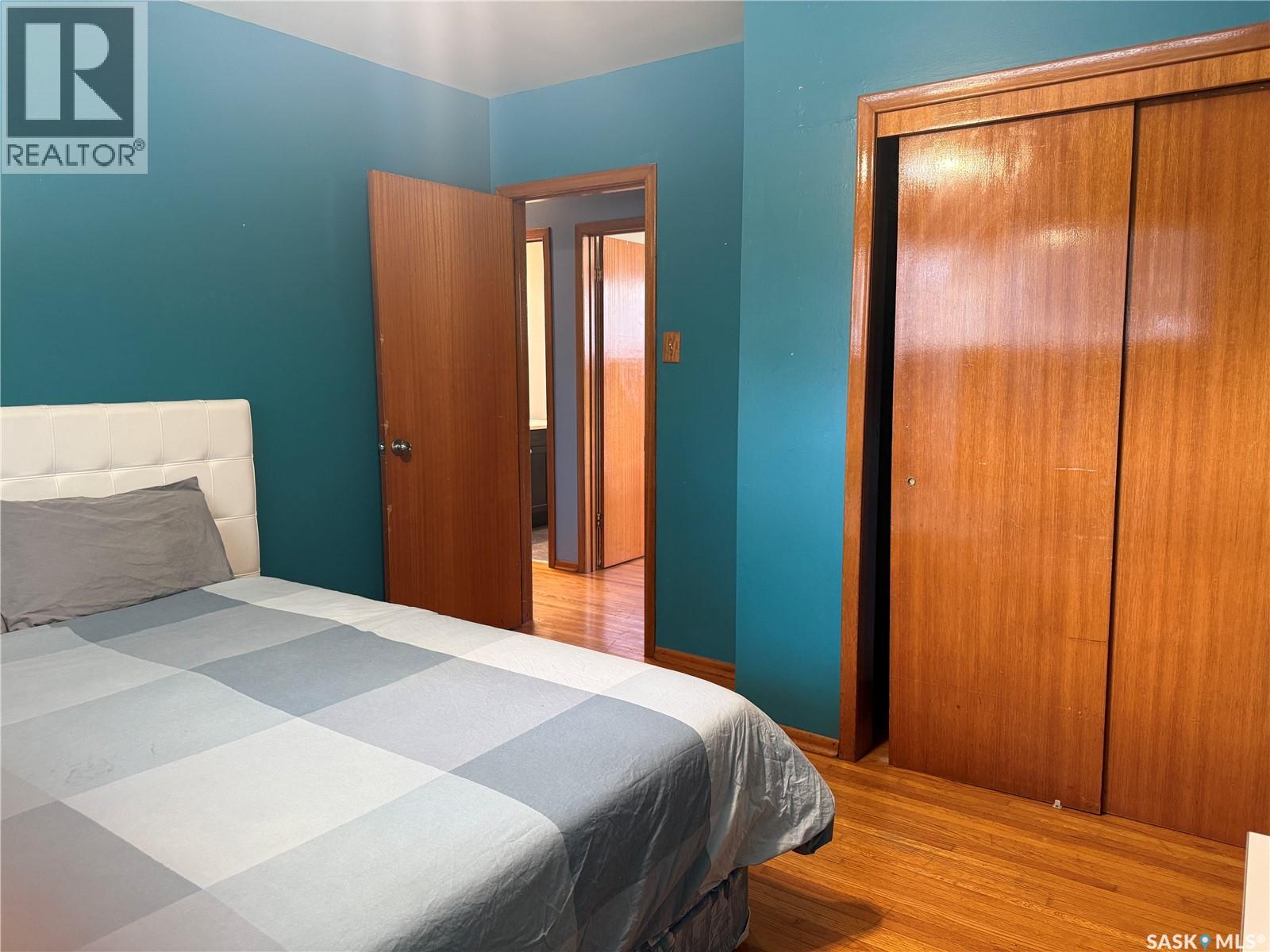 1018 11th AVENUE NW - 25