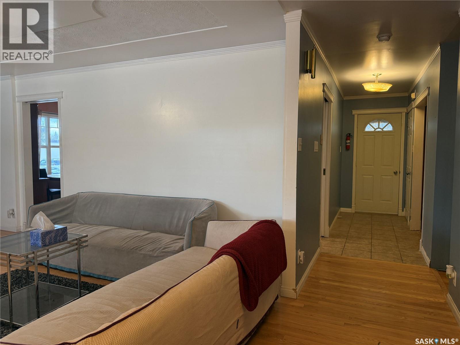 1018 11th AVENUE NW - 6