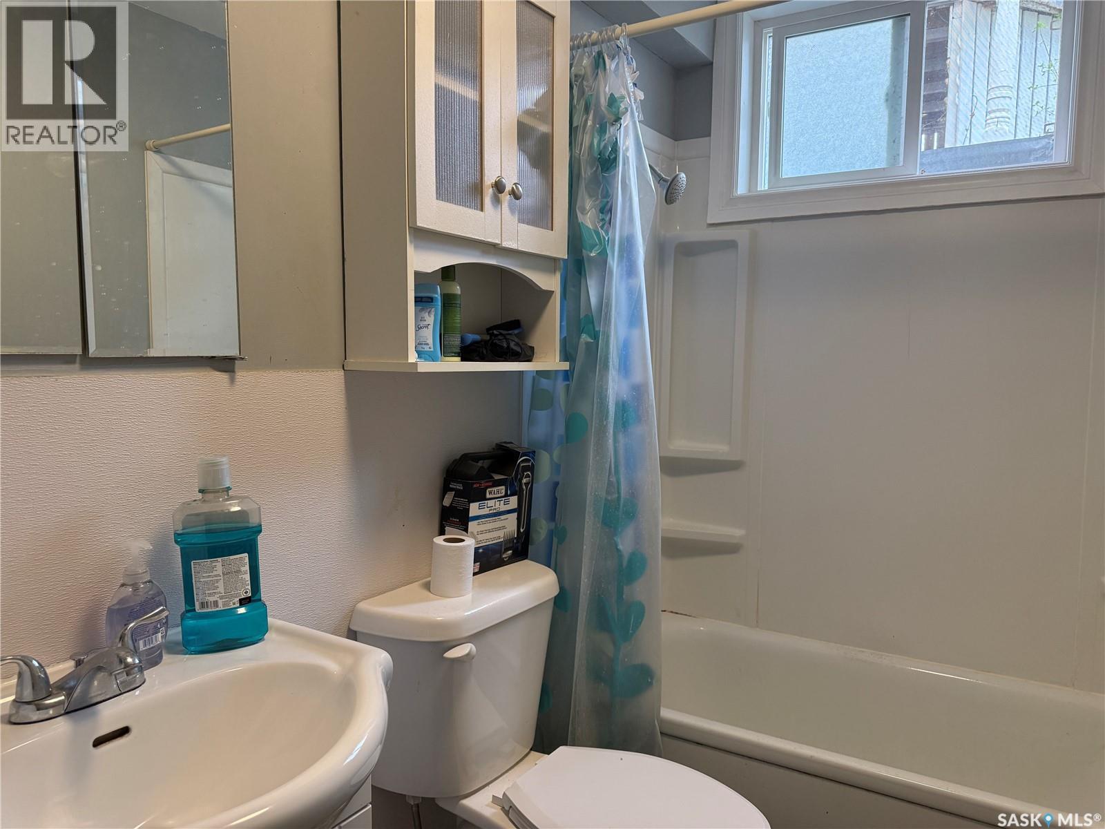 1018 11th AVENUE NW - 42