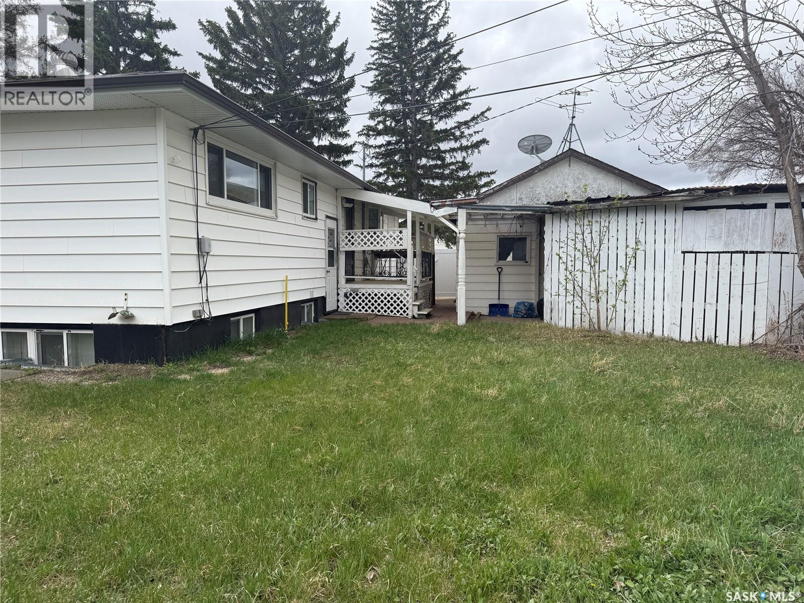 1018 11th AVENUE NW - 46