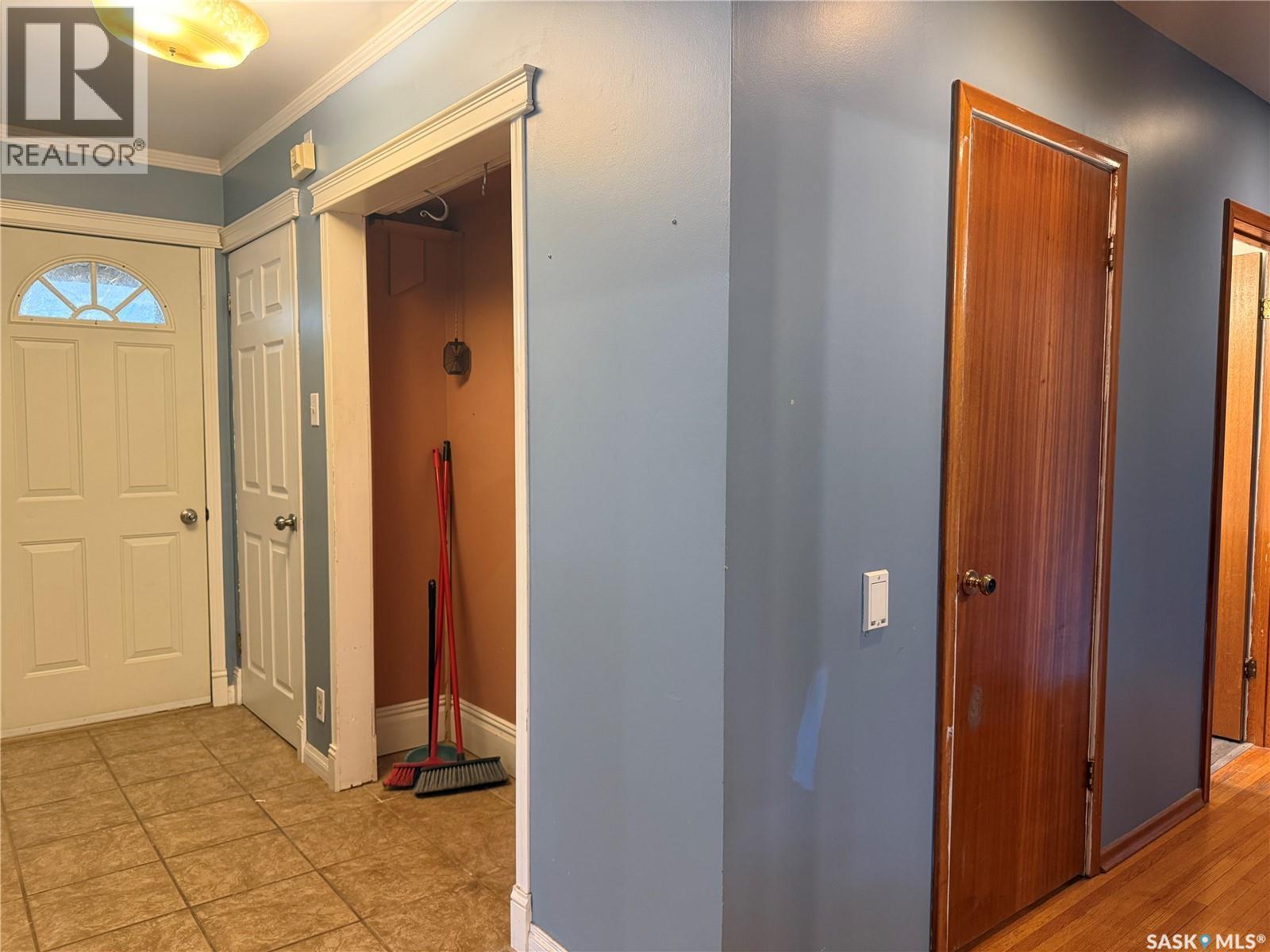 1018 11th AVENUE NW - 16