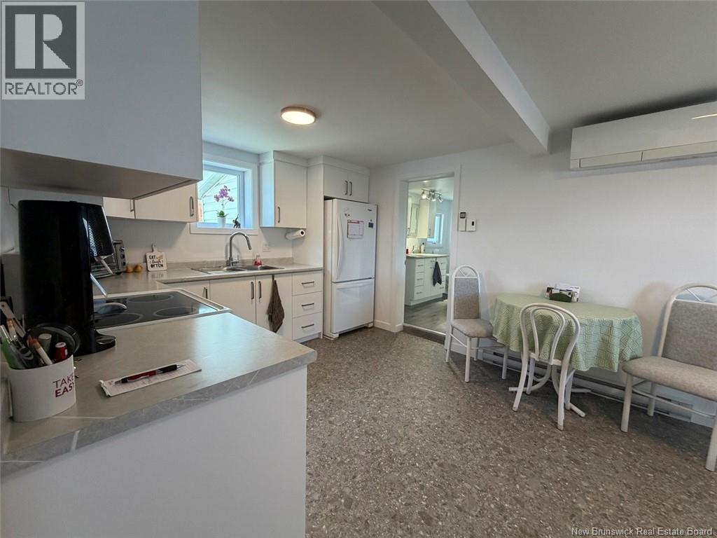 63 42e Avenue - 3