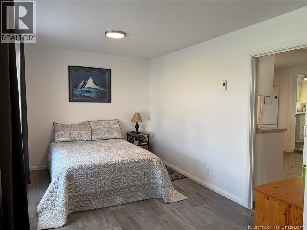 63 42e Avenue - 8