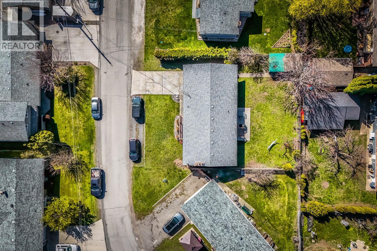 819 ORCHARD Drive - 22