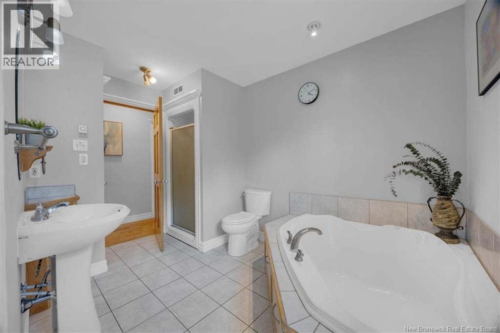110 Hillcrest Road - Image 19