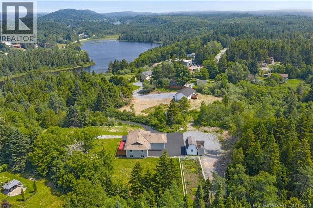 110 Hillcrest Road - Image 32