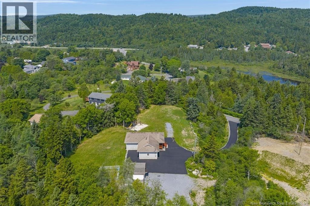 110 Hillcrest Road - Image 34