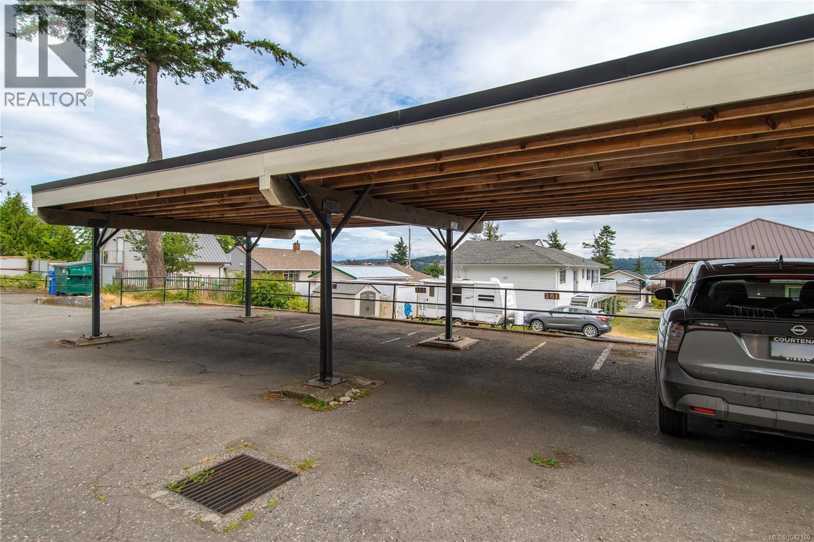 201 615 Alder St, Campbell River