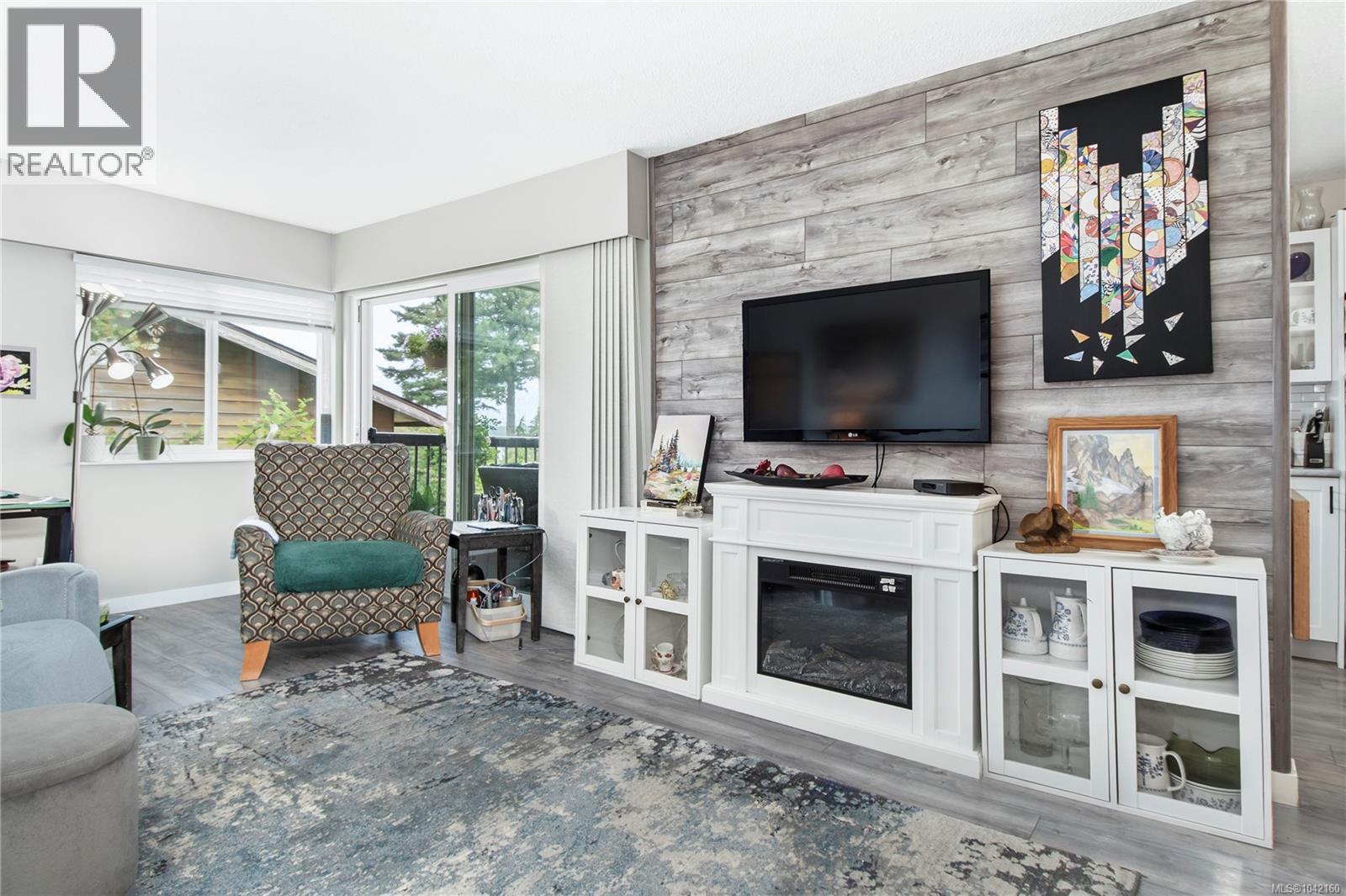 201 615 Alder St, Campbell River