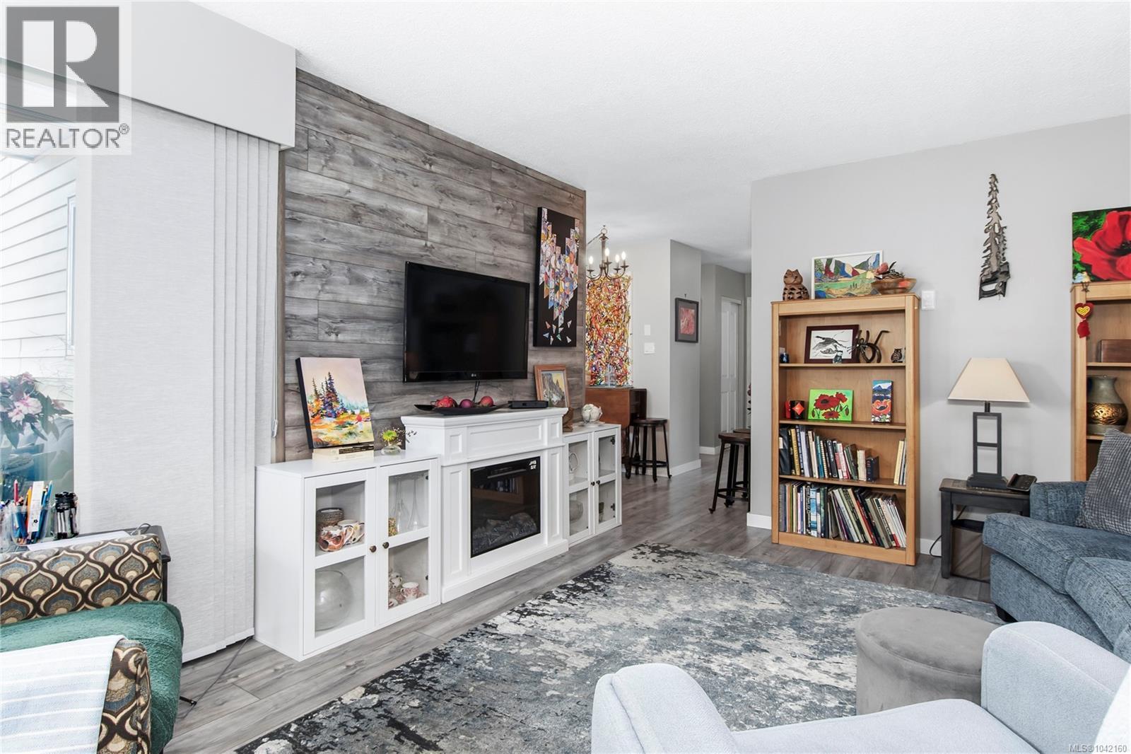 201 615 Alder St, Campbell River