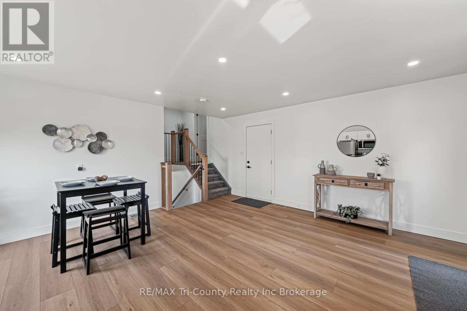 67 BECKETT BOULEVARD - 14