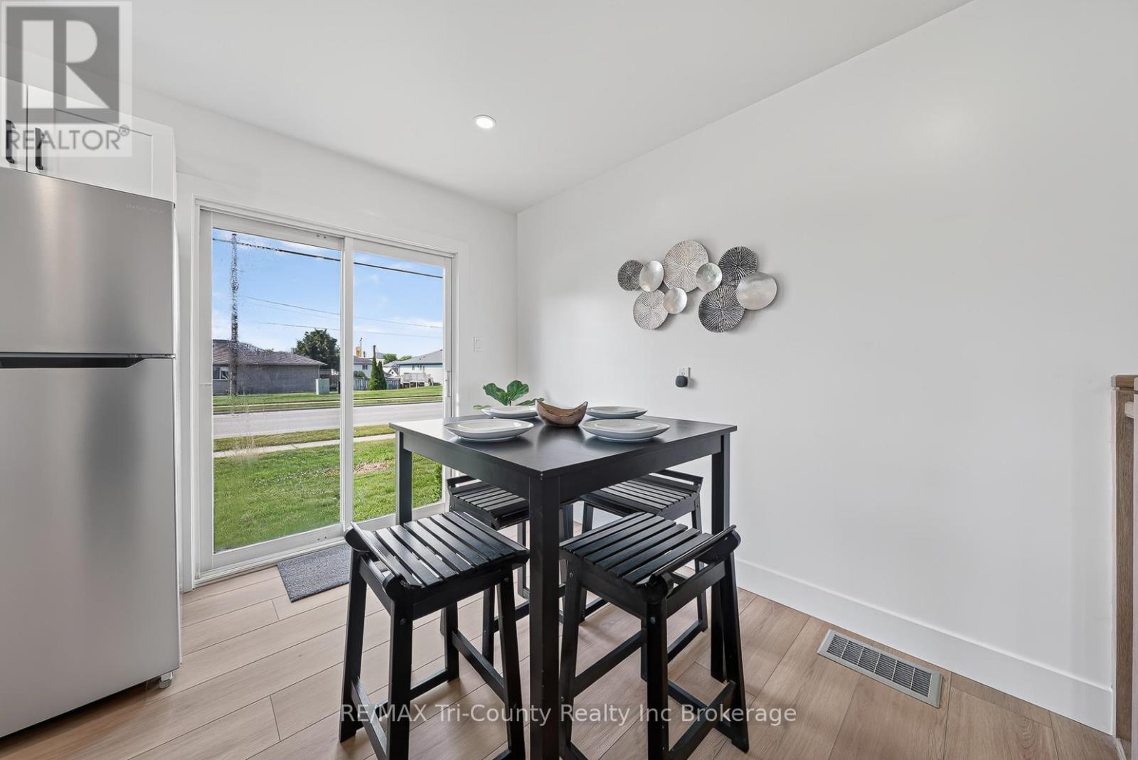 67 BECKETT BOULEVARD - 15