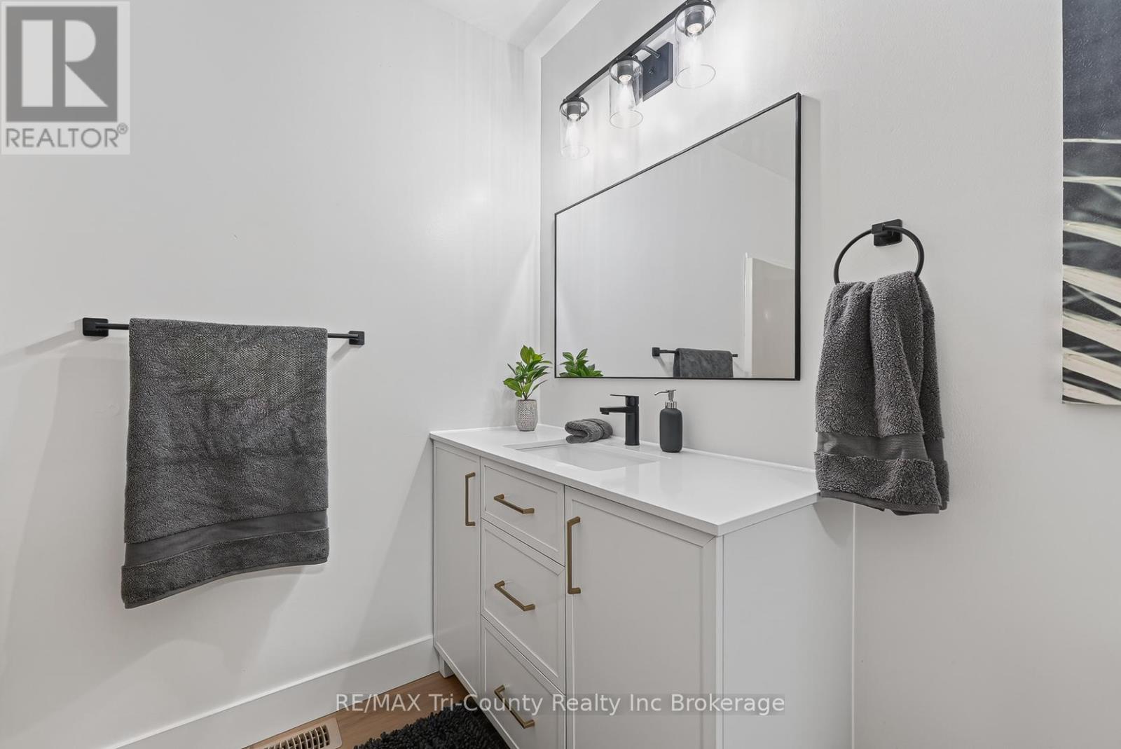67 BECKETT BOULEVARD - 19