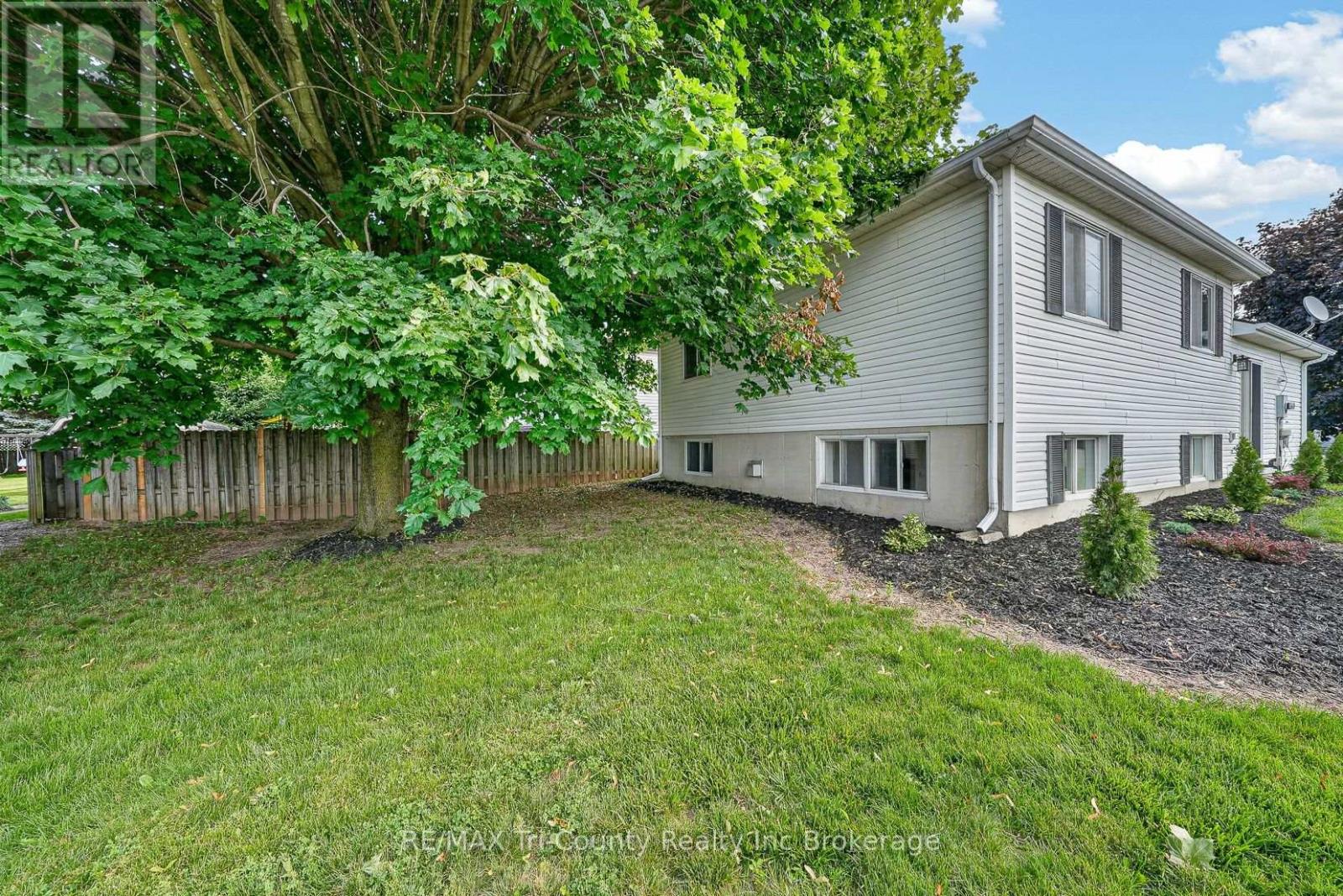 67 BECKETT BOULEVARD - 36