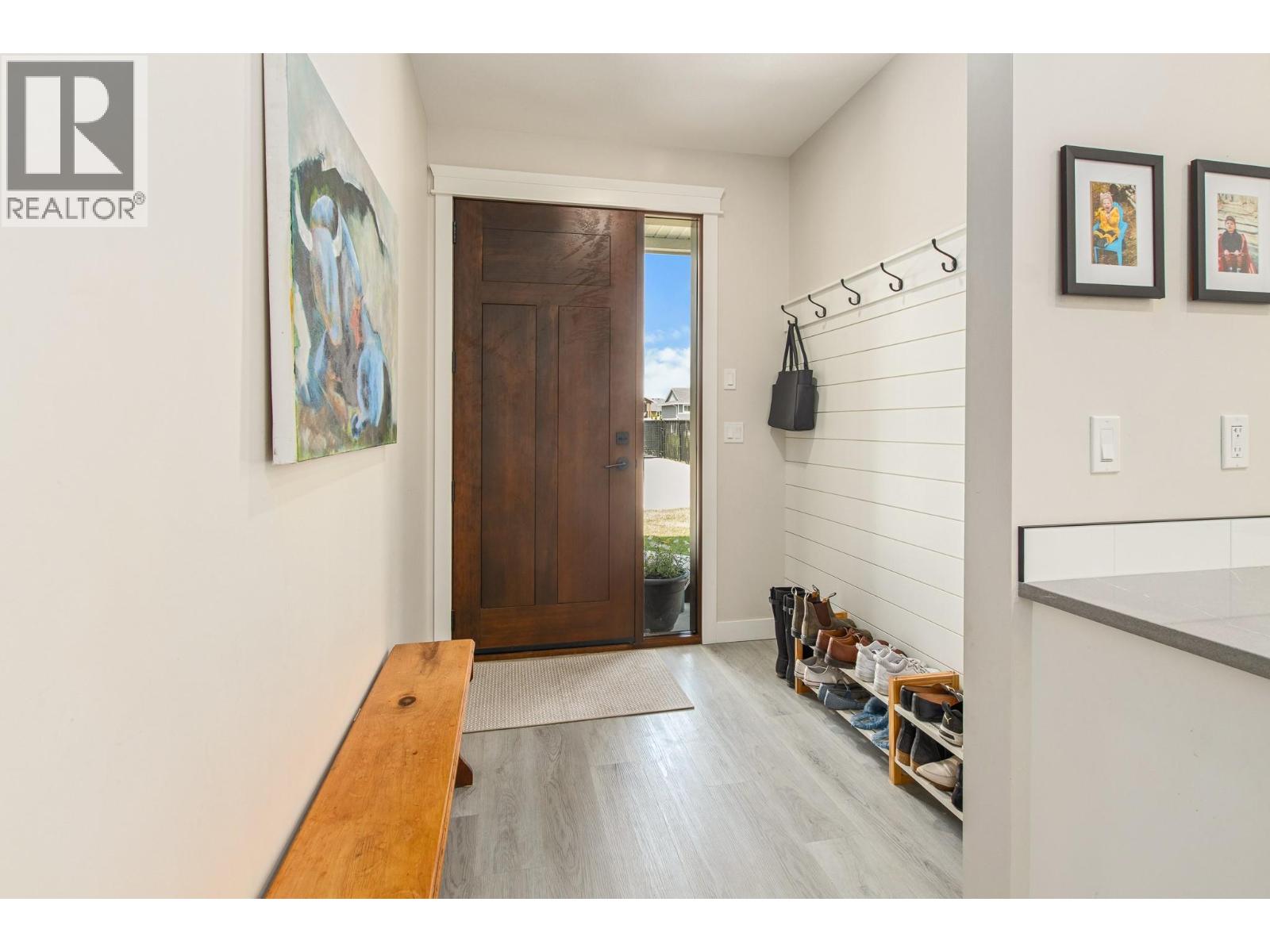 2344 6 Avenue SE - 28