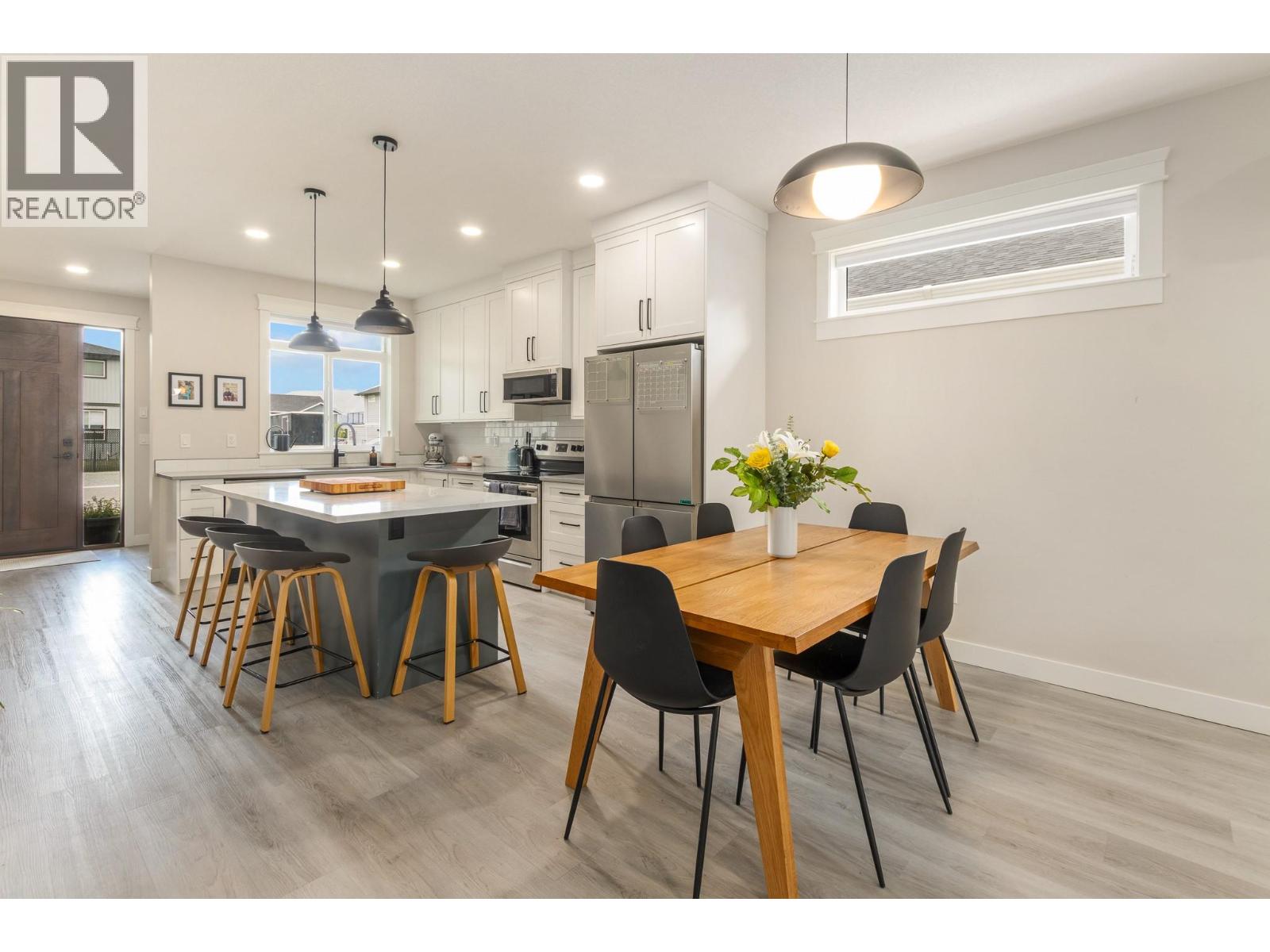 2344 6 Avenue SE - 7