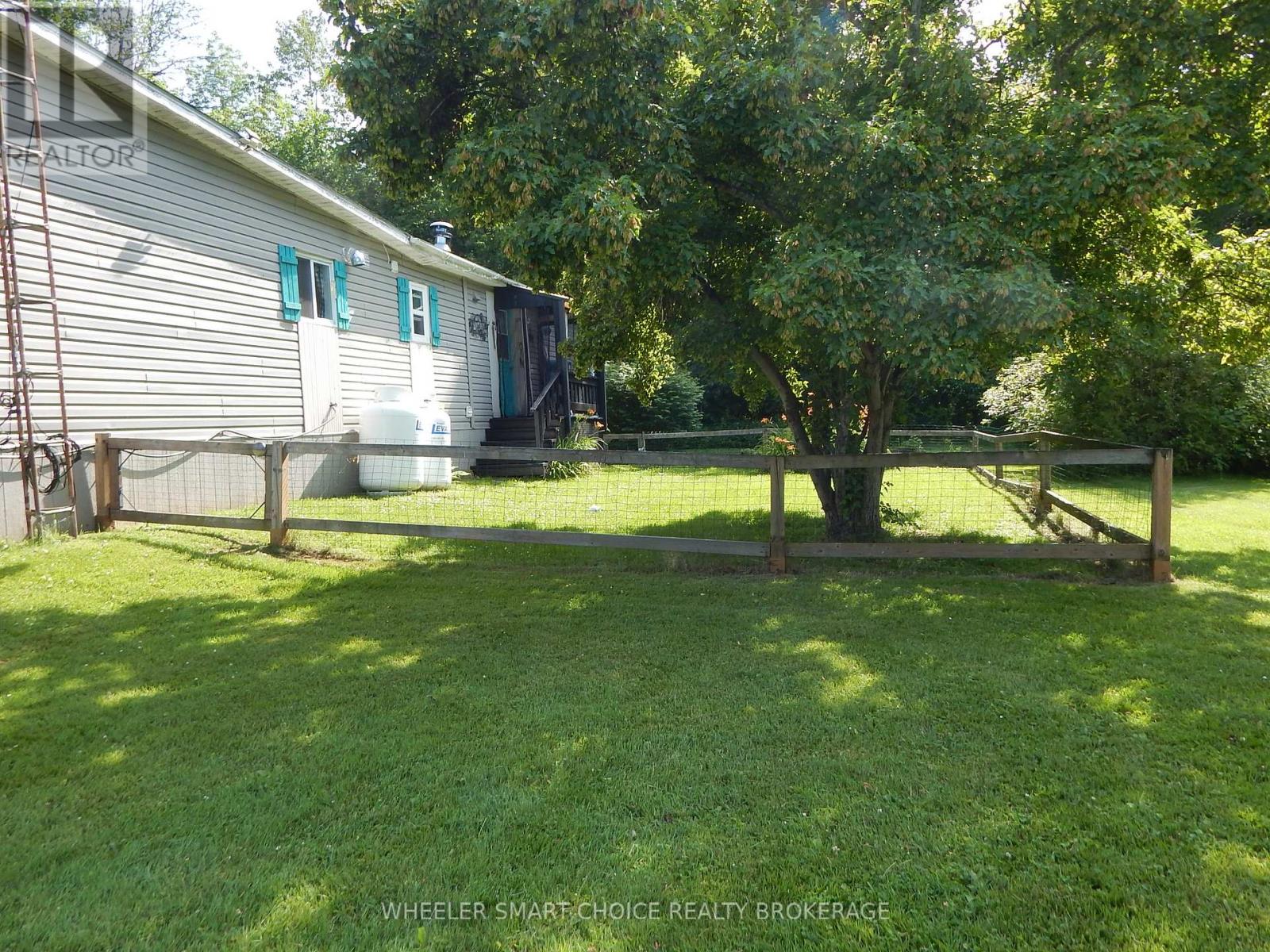 2726 GRYSEWOOD LANE W - 3