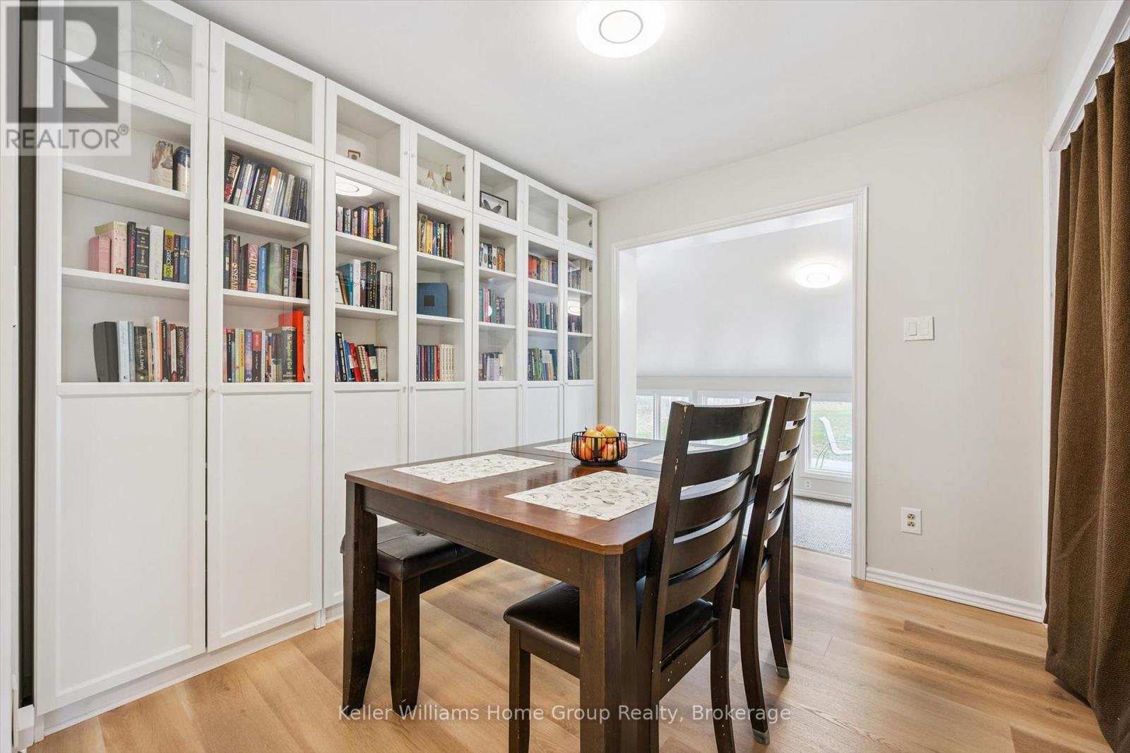 23 HASTINGS BOULEVARD - 5