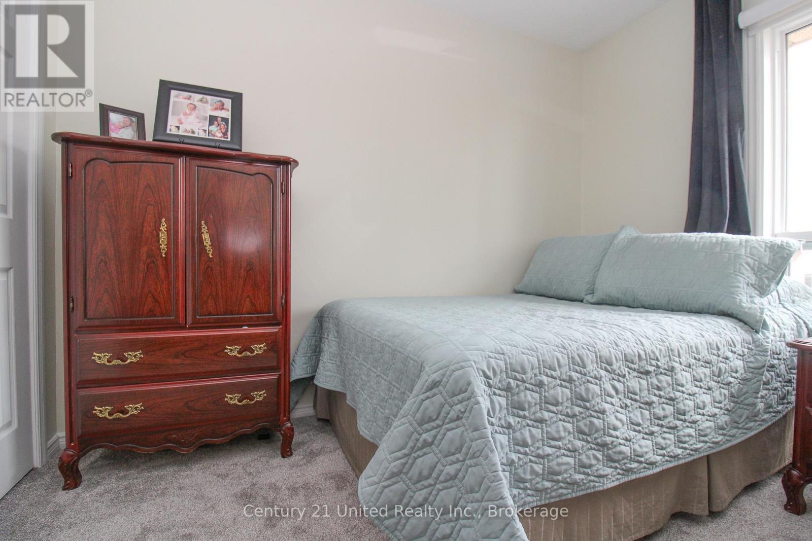 #204 1110 CLONSILLA AVENUE - 19