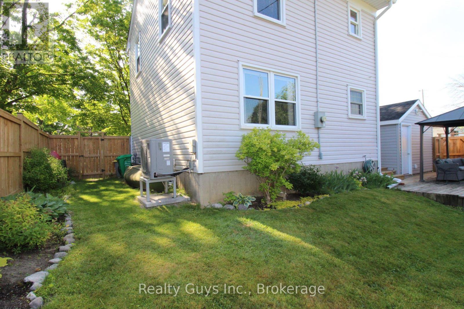 727 CHESTERFIELD AVENUE - 11