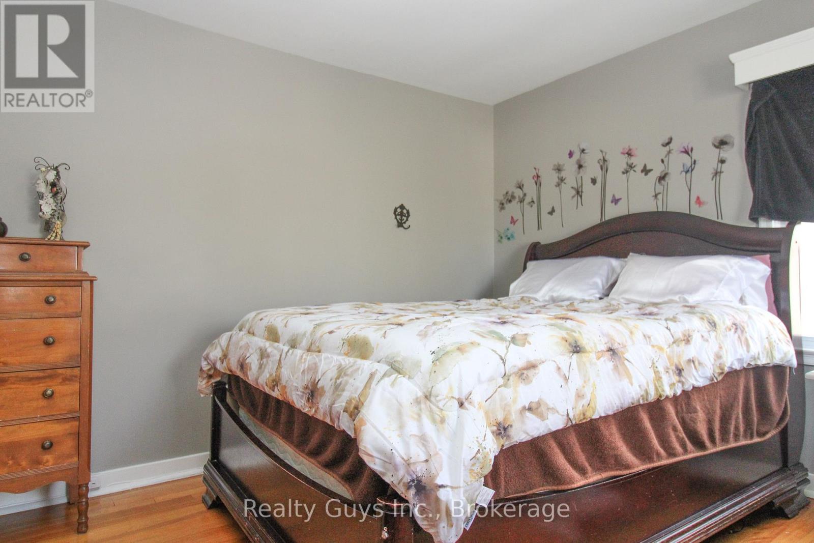 727 CHESTERFIELD AVENUE - 37