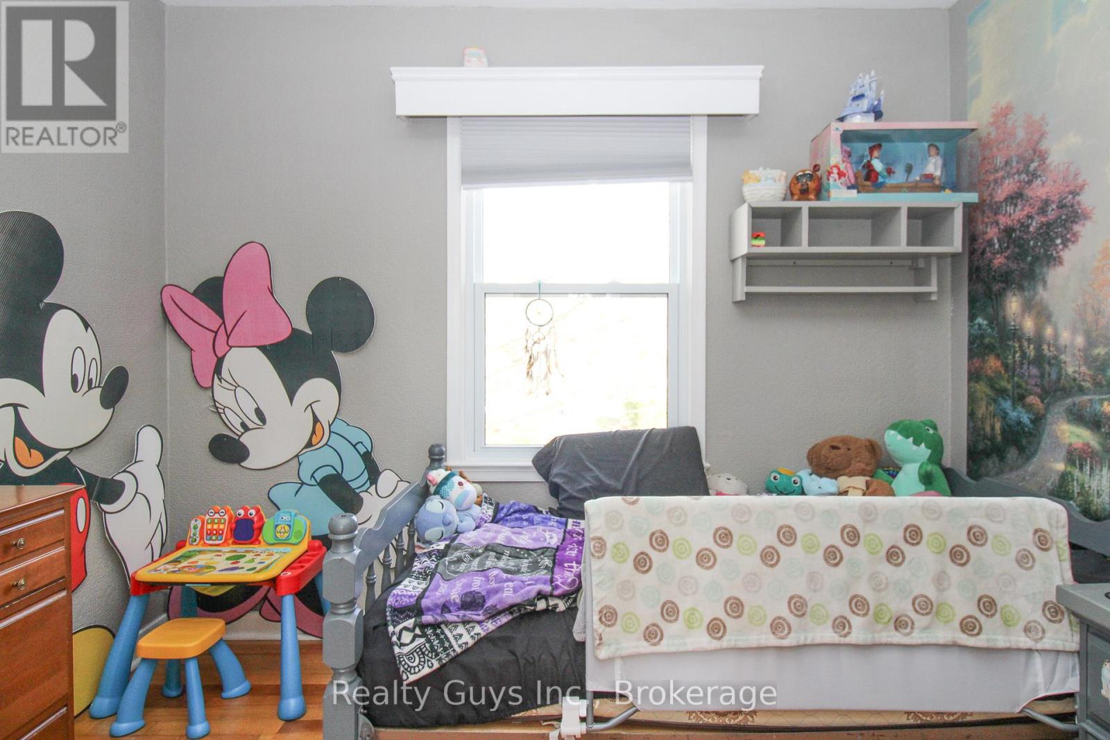 727 CHESTERFIELD AVENUE - 38