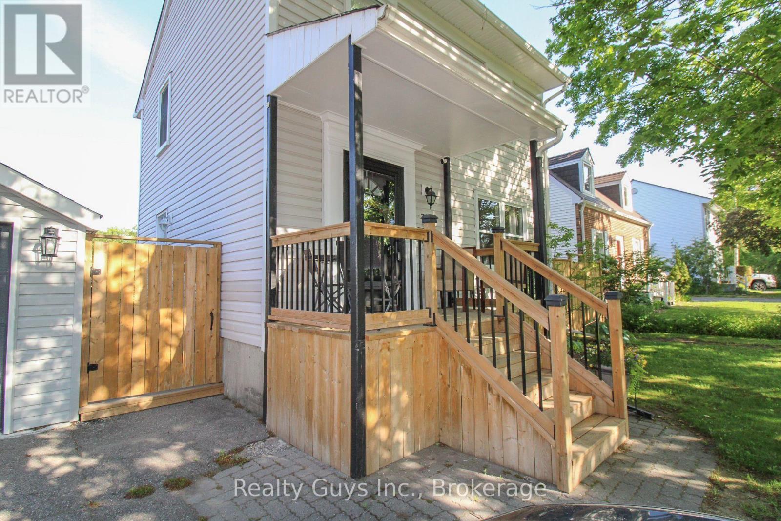 727 CHESTERFIELD AVENUE - 4