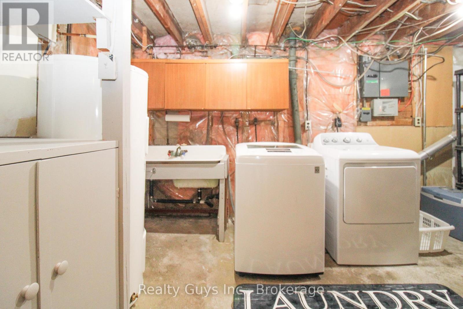 727 CHESTERFIELD AVENUE - 48