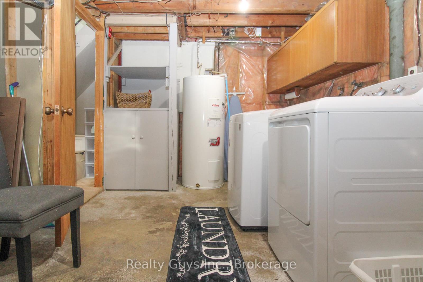 727 CHESTERFIELD AVENUE - 50