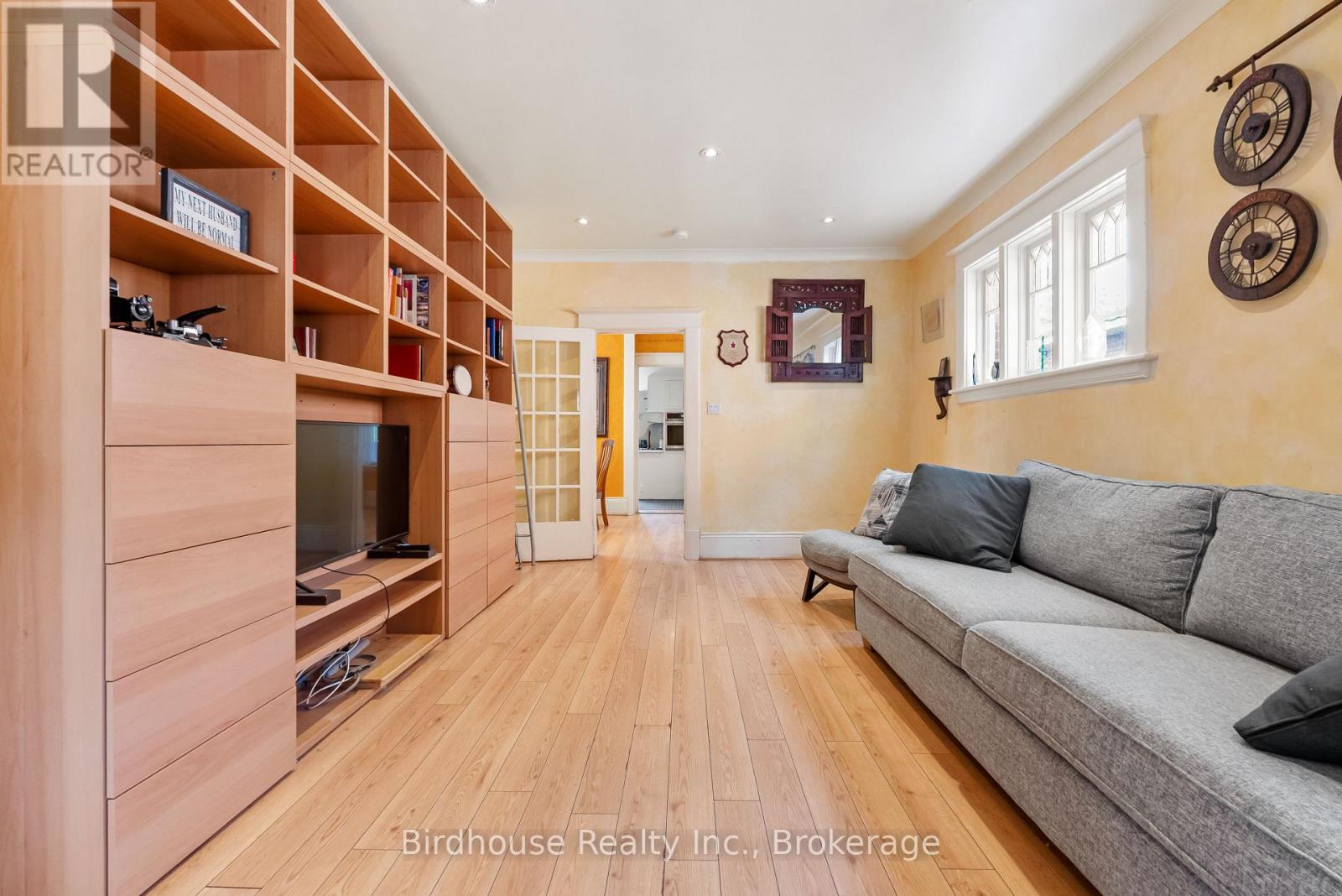 25 FRANCIS STREET - 6