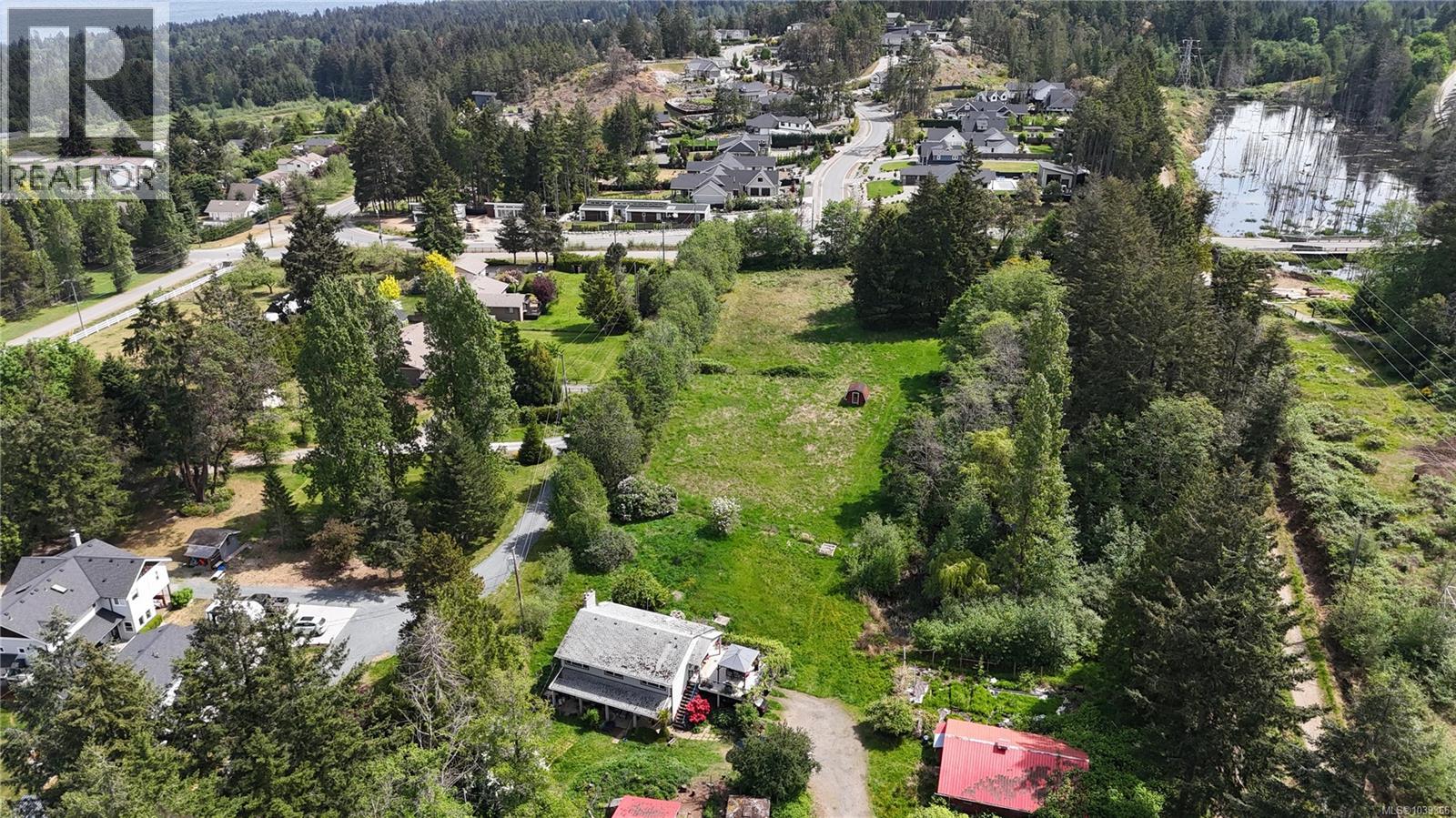 6671 Harwood Dr - Image 4