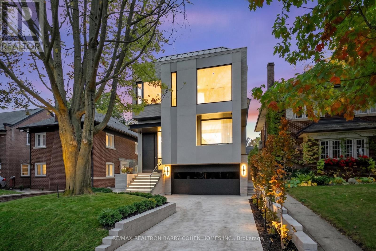 39 CHUDLEIGH AVENUE - 1