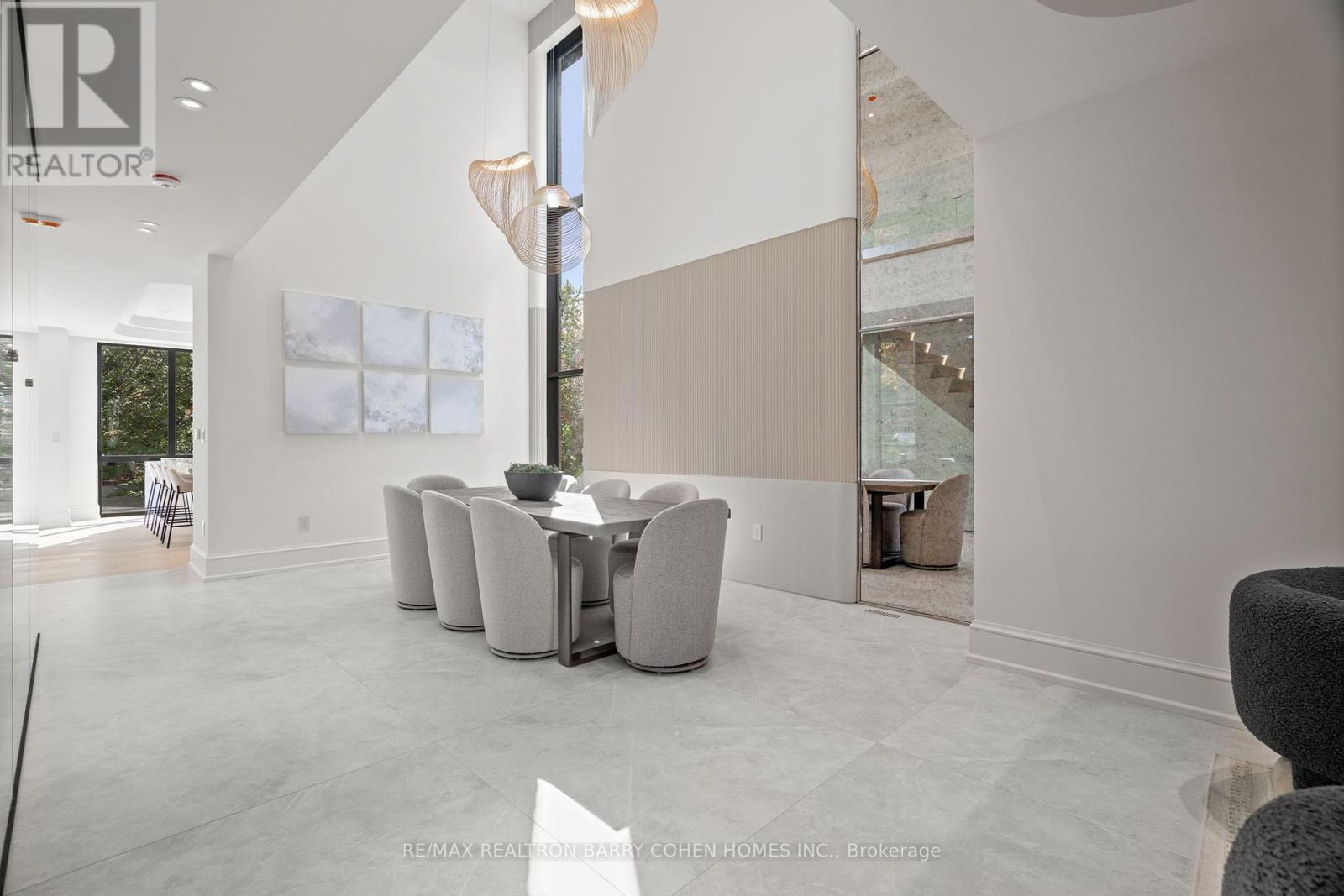 39 CHUDLEIGH AVENUE - 11
