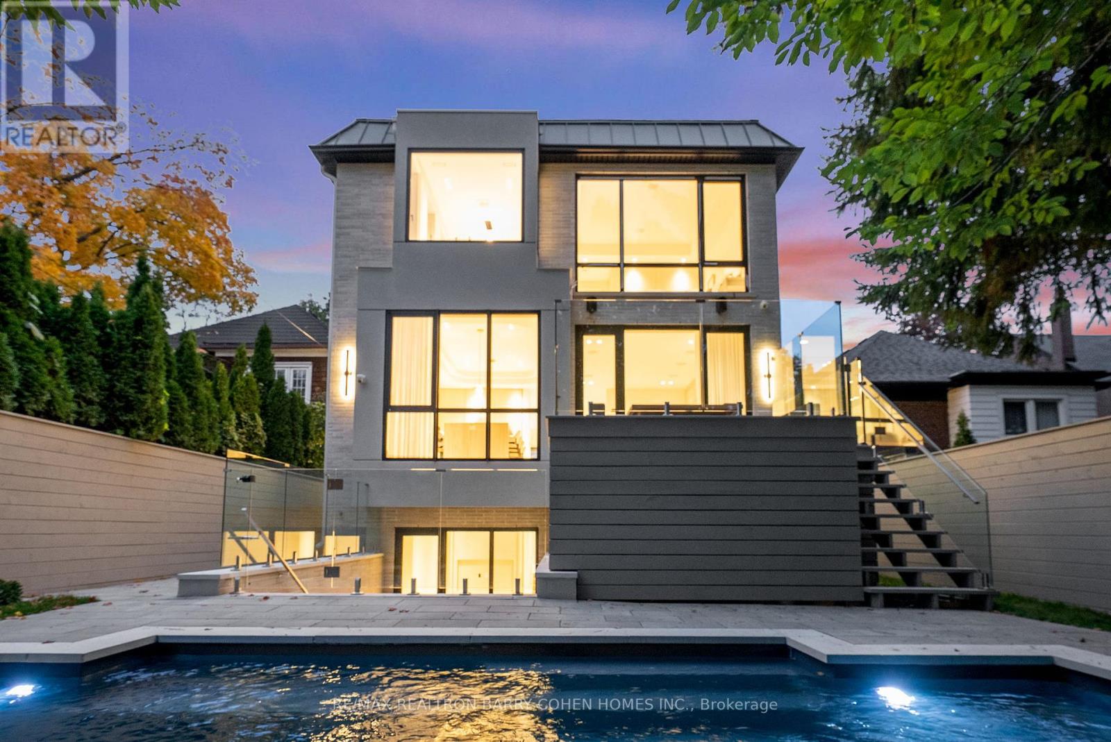 39 CHUDLEIGH AVENUE - 35
