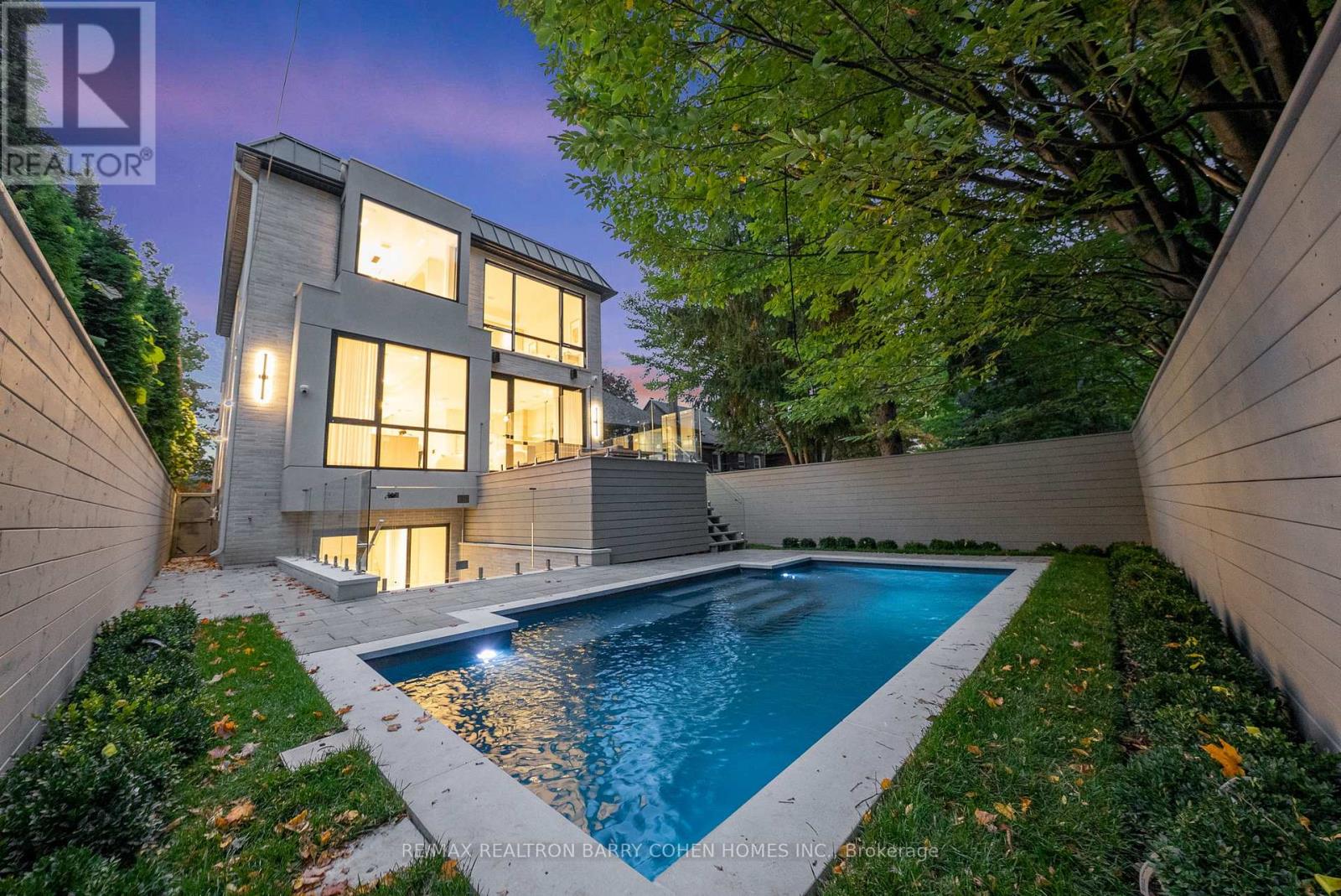 39 CHUDLEIGH AVENUE - 36