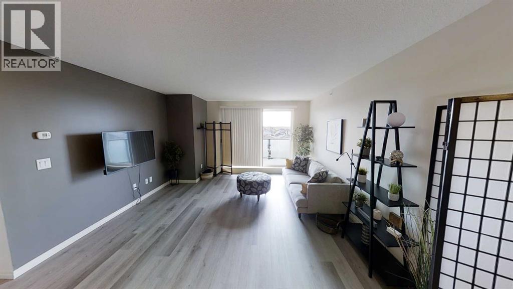 #411 9124 96 Avenue - 5