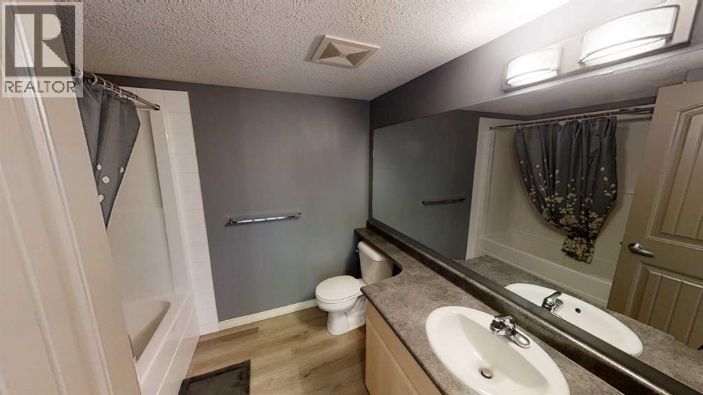#411 9124 96 Avenue - 8
