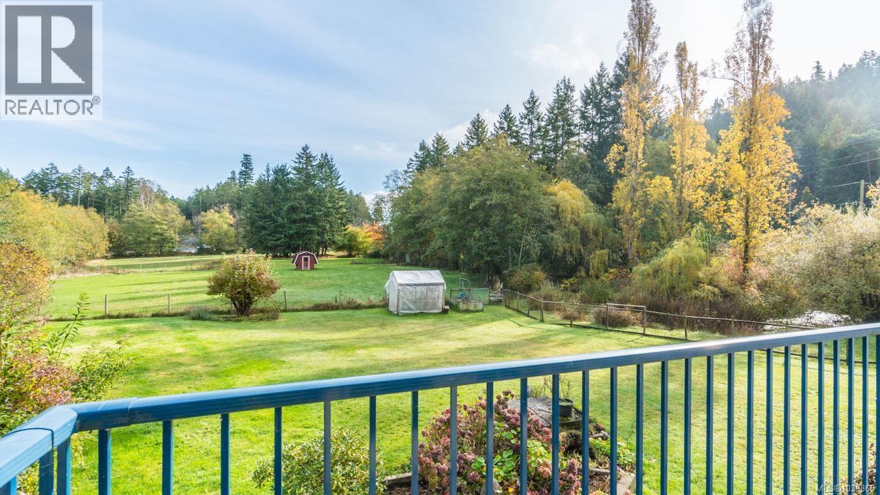 6671 Harwood Dr - Image 20