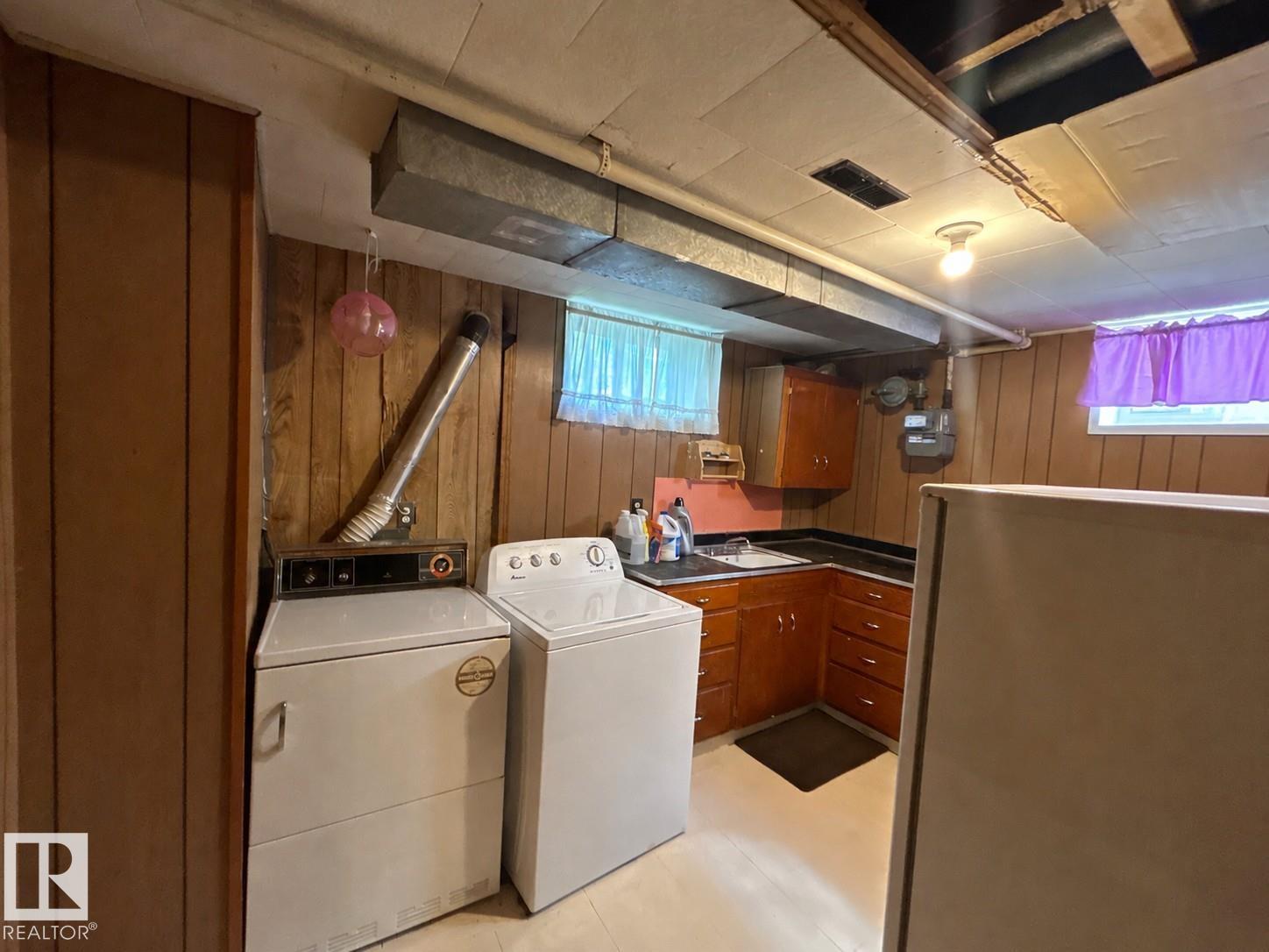 5215 46 ST - photo 3