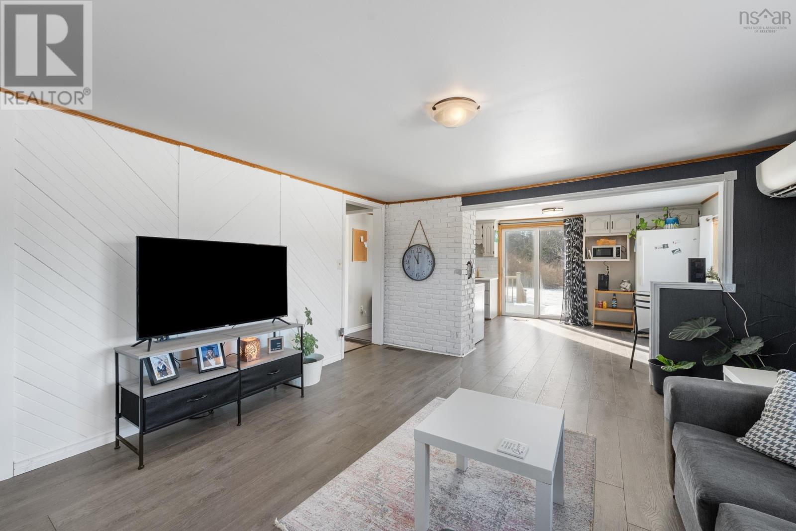 90 Oak Park Road - 7