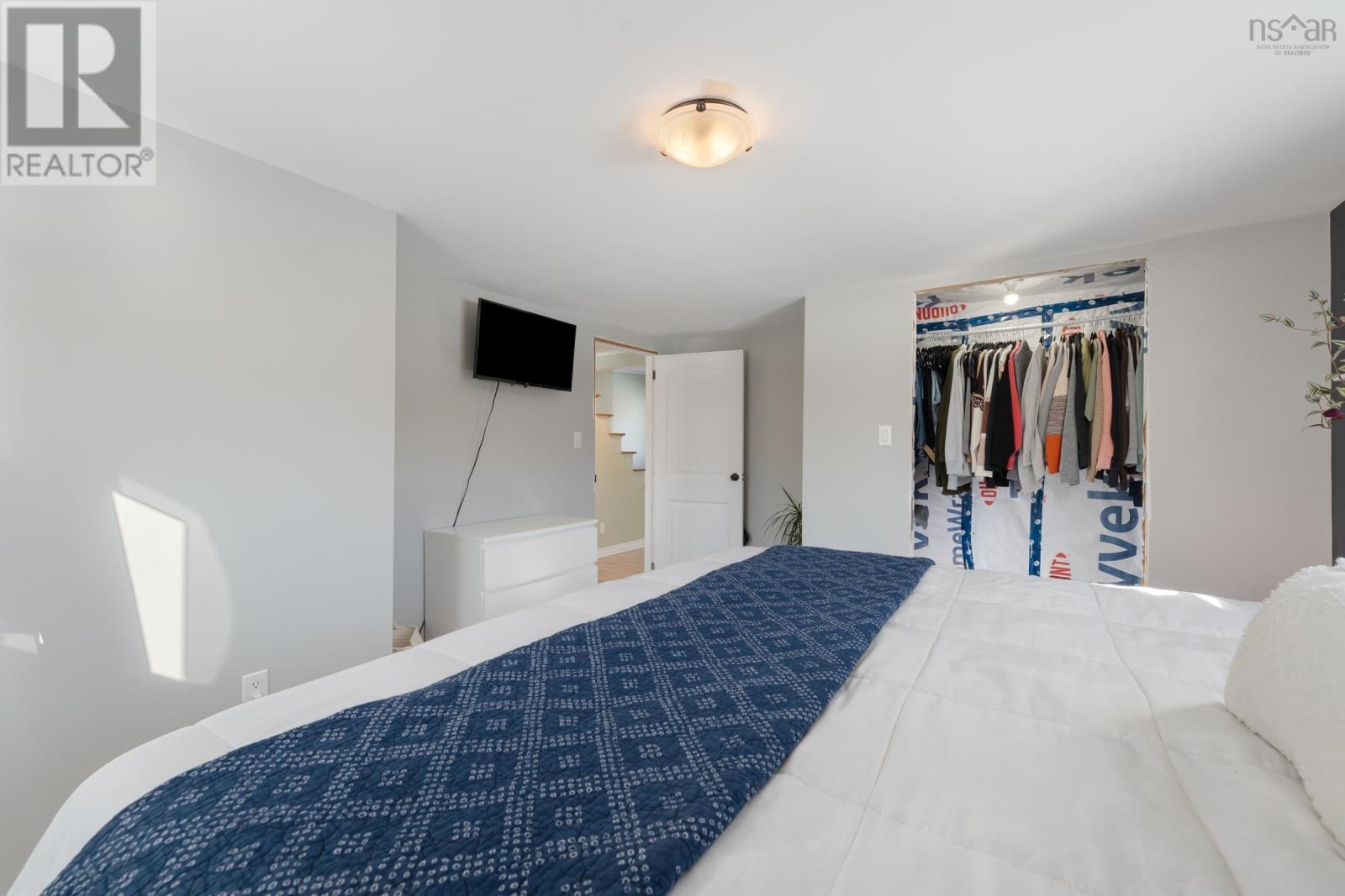 90 Oak Park Road - 12