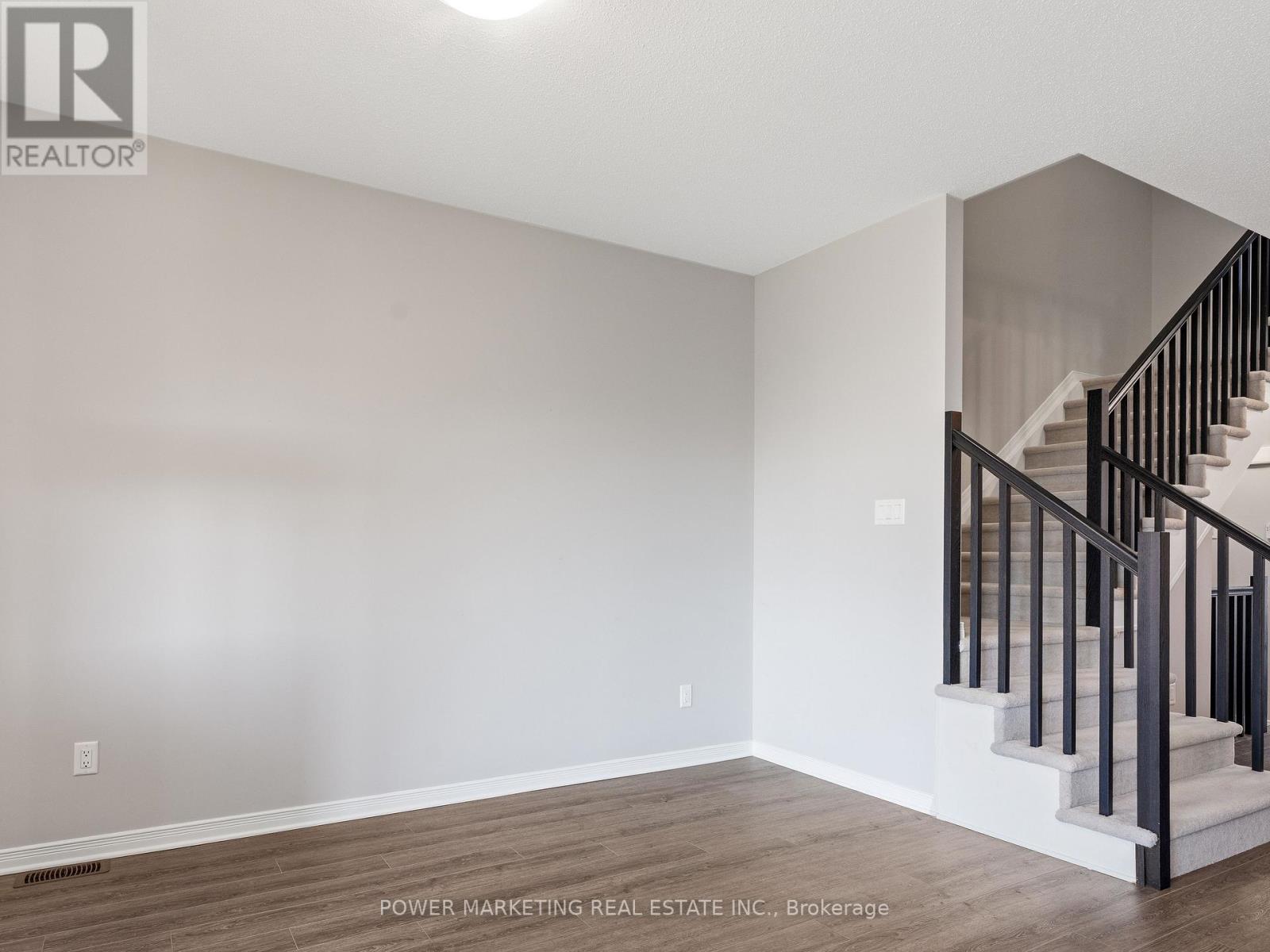 487 COPE DRIVE - 12